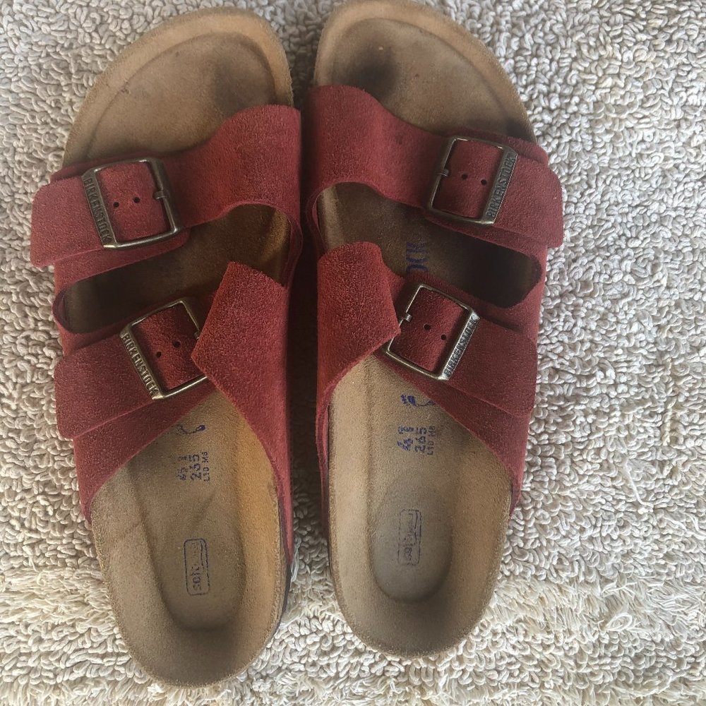 Birkenstock Arizona - Red Suede